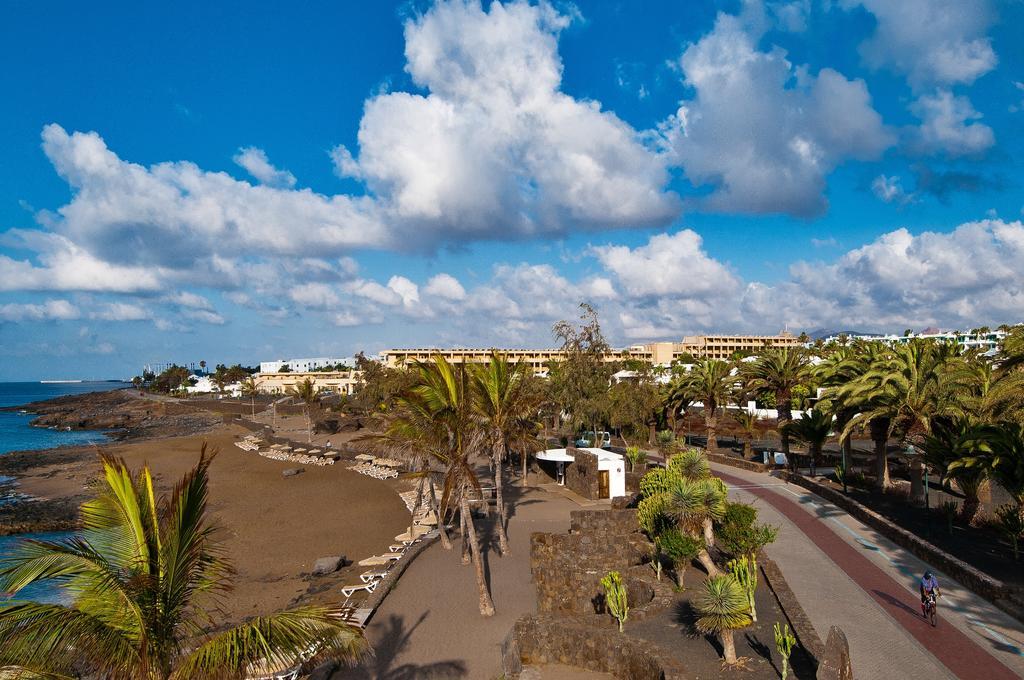 Camel'S Spring Club Lejlighed Costa Teguise Eksteriør billede